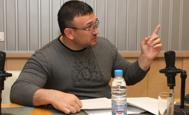 Младен Маринов: В системата на МВР постъпват повече хора, отколкото я напускат Младен Маринов: В системата на МВР постъпват повече хора, отколкото я напускат