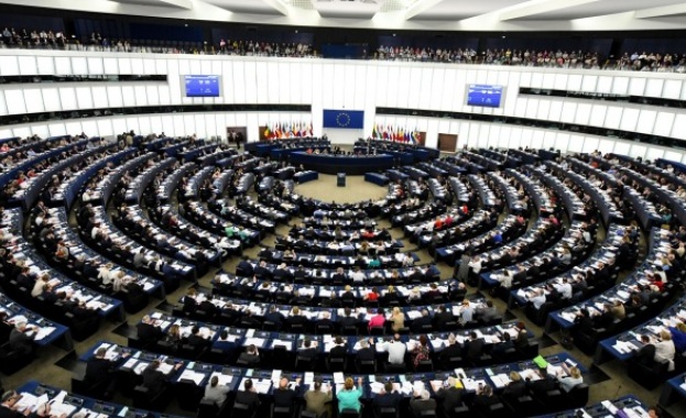 Европейският парламент отхвърли спорната реформа на авторското право в ЕС