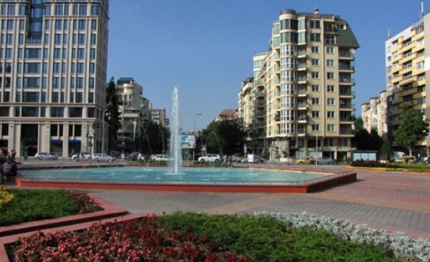 Йорданка Фандъкова по време на проверка на ремонтните дейности в