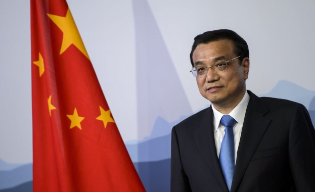 На церемония пред паметника на Незнайния войн официално ще бъде