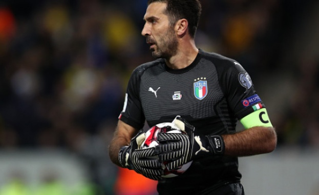 Легендарният италиански вратар Джанлуиджи Буфон пристигна във френската столица Париж