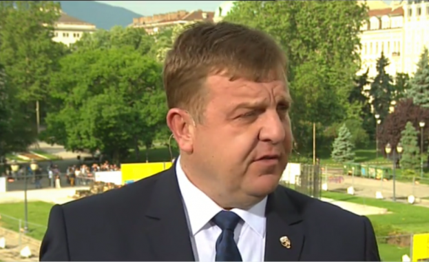 Откъде накъде България ще връща 45 00 нелегални имигранти Нито