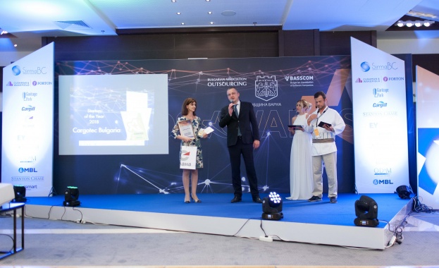 До края на годината центърът в България ще обслужва офисите