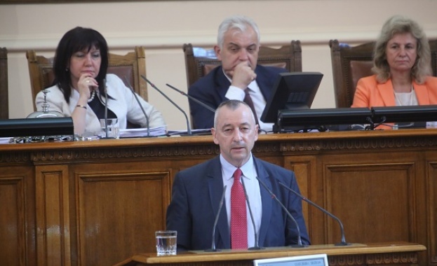 Българското председателство пропусна златна възможност не просто да осигурява гладко