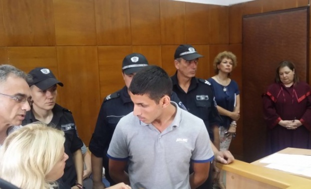 Прокуратурата поиска постоянно задържане за 22 годишния молдовски младеж Евгени Недеалков