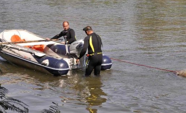 Двама души се удавиха във водоеми в Русенска област само
