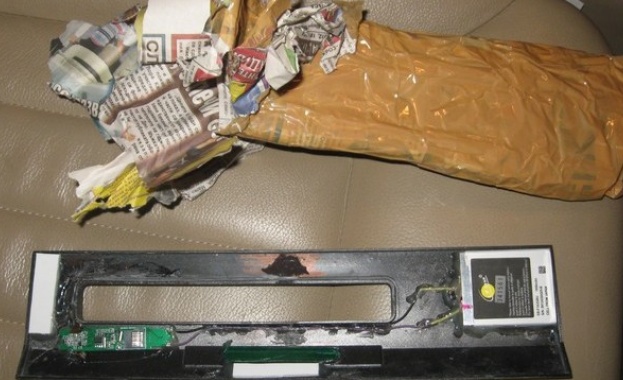 Четирима души бяха арестувани и обвинени за изработката на скимиращи