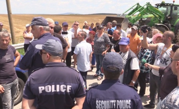 Експерти от Европейската комисия днес се очакват в районите които