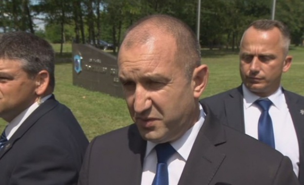 Президентът Румен Радев също реагира на днешните действия на властите