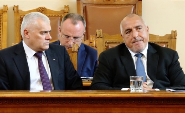 България е отказала на Италия да приеме кораб с мигранти