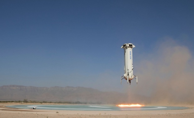 Отсекът за екипажа на суборбиталния кораб Ню шепърд успешно издържа