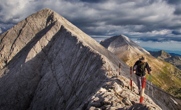 Започва ремонтът на заслон Кончето в Пирин За това информират