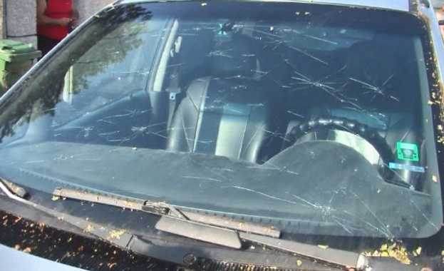 Щети за стотици хиляди левове в Старозагорско след снощната буря