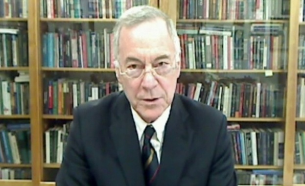 Икономистът Стив Ханке с песимистичен сценарий за България В предаването