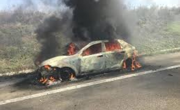 Запалиха колата на разследващ полицай в София. Това е вторият