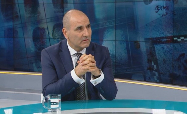 Бившият зам председател на ГЕРБ Цветан Цветанов омаловажи заплахите на ГЕРБ