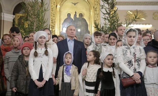 Путин поздрави православните християни за Коледа Путин поздрави православните християни за Коледа