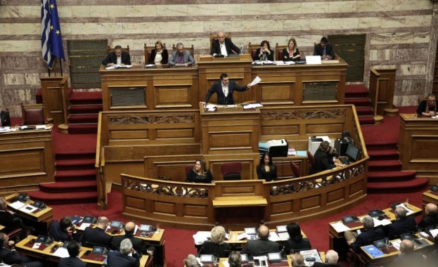 Започва процедура за предсрочни избори в Гърция. Днес премиерът Алексис