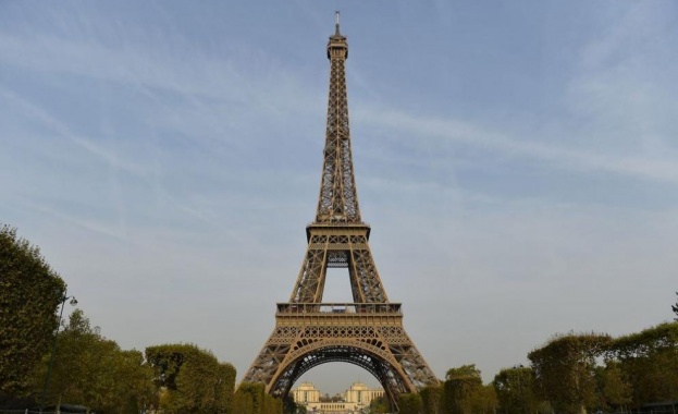 Една от основните забележителности на Париж ще бъде затворена за