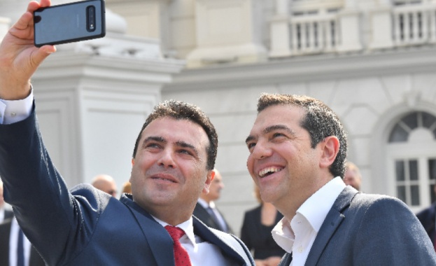 Премиерите на Гърция Алексис Ципрас и на Северна Македония с