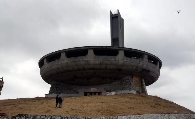 От 31 март до 6 април Музеят на хумора и