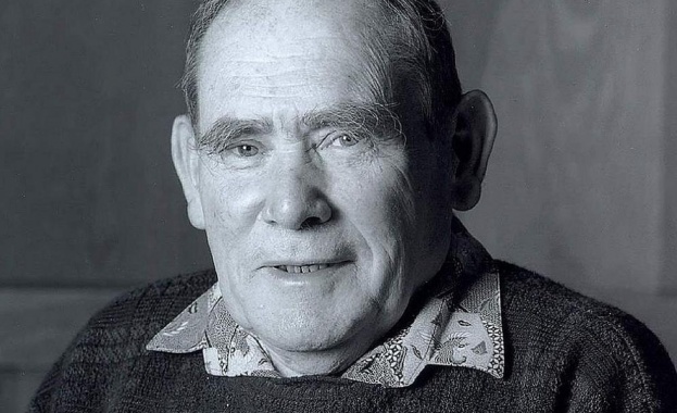 Сидни Бренър един от гигантите в науката през 20 и