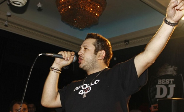 Вокалистът на Gravity Co Явор Захариев е починал Новината бе