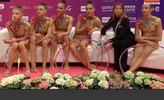 Националният ансамбъл по художествена гимнастика спечели златен медал във финала