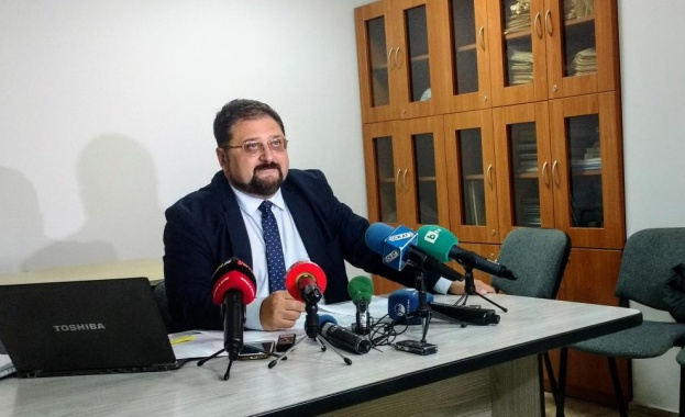 На извънредна сесия Общинския съвет във Варна ще гласува освобождаването