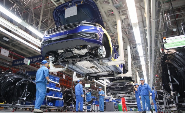 Търсенето на подходящо място за новия завод на Фолкваген навлиза