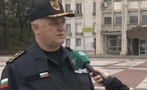 Седем души са били отведени в районното управление заради липса