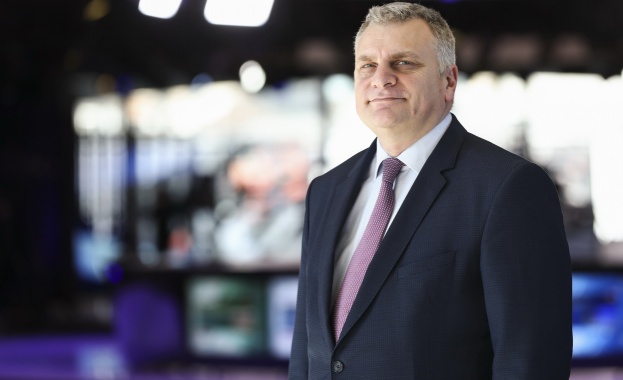 В разговор през седмицата Корнелия Нинова ми предложи 9 о място