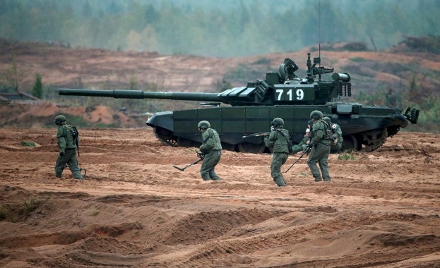 Руската армия ще започне да получава модернизираните танкове Т 90М Прорив 3