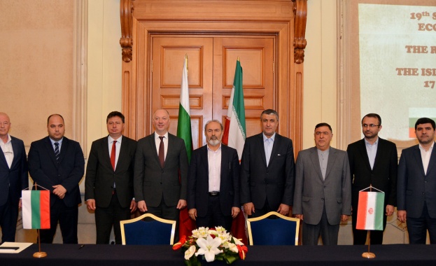 Българските и иранските авиационни власти ще преговарят за изменение на