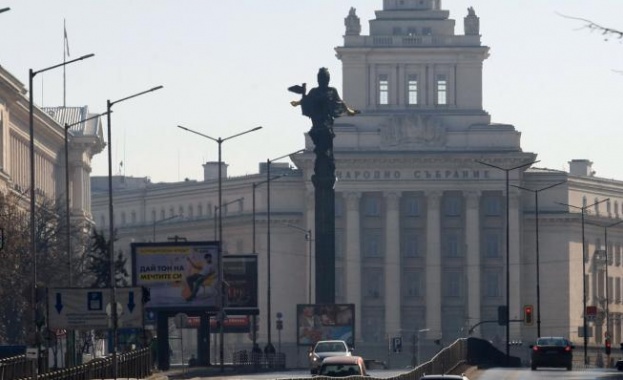 Живеещите в зоните в които движението и паркирането е ограничено