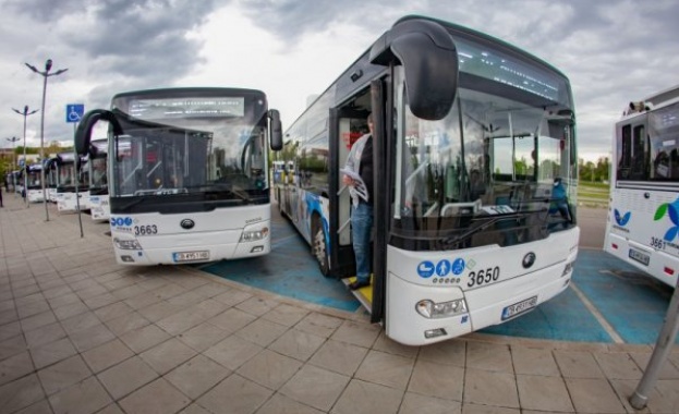 22 нови автобуса тръгват по улиците на София. Те ще