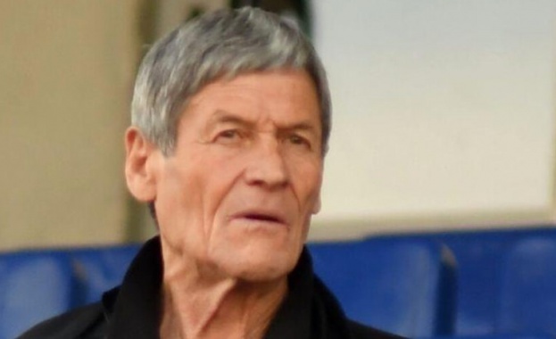 Легендата на Ботев Пловдив и българския футбол Динко Дерменджиев си