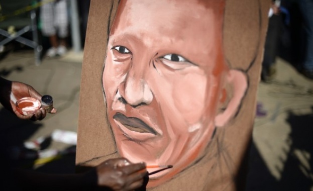 Картина нарисувана от бившия южноафрикански президент Нелсън Мандела представляваща вратата