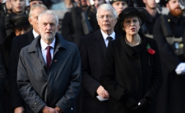 Британският премиер Тереза Мей отправи призив към лидера на лейбъристите