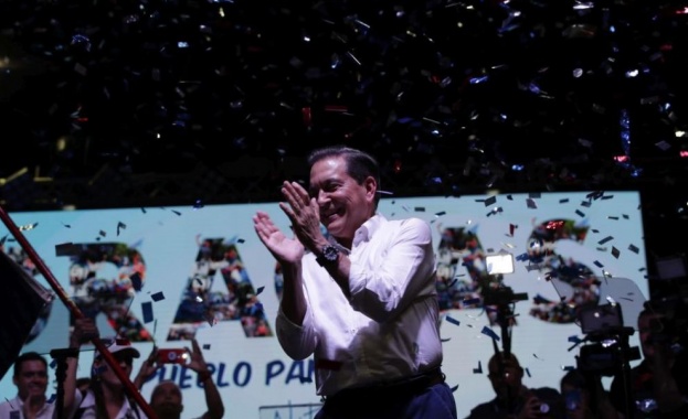 Панамската избирателна комисия обяви социалдемократа Лаурентино Кортисо за нов президент