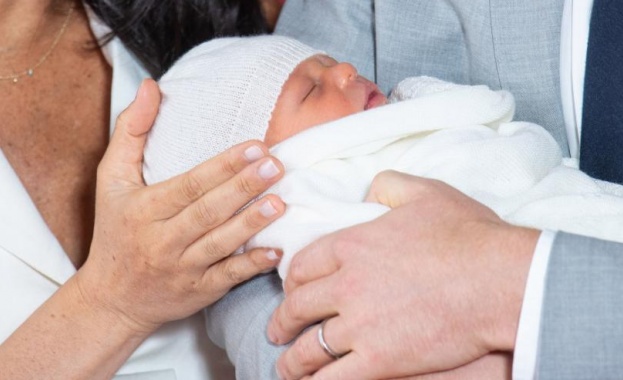 Принц Хари и херцогинята на Съсекс показаха за първи път