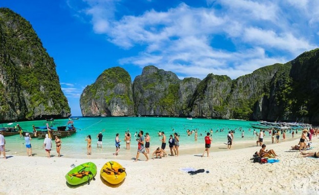 Тайландският залив прославил се благодарение на филма Плажът с Леонардо