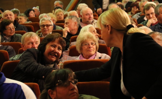 12 години сме в ЕС не можем да достигнем онази