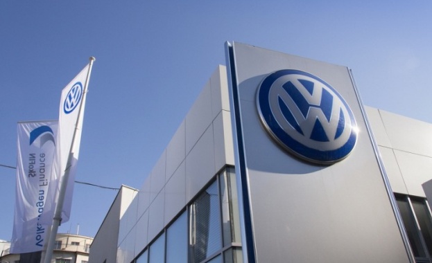 Седмица след като папа Франциск посети Раковски градчето отново може