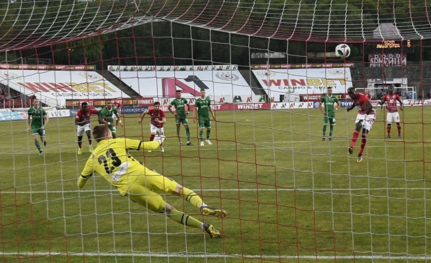 ЦСКА и Лудогорец завършиха наравно 0 0 в голямото дерби на