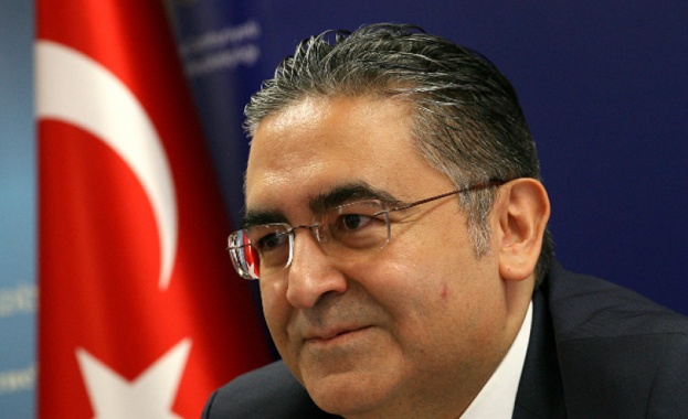 По разпореждане на вицепремиера Екатерина Захариева турският посланик у нас