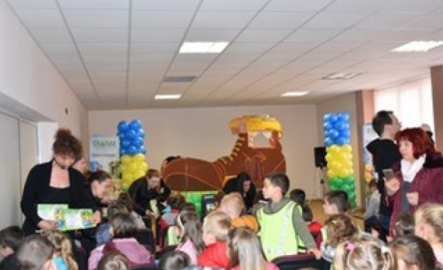 Над 100 деца от всички детски градини в Своге участваха
