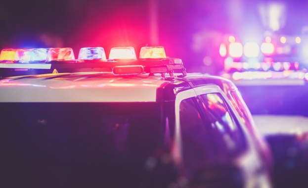 Среднощна полицейска обсада на Костенец Силите на реда издирват 43 годишният