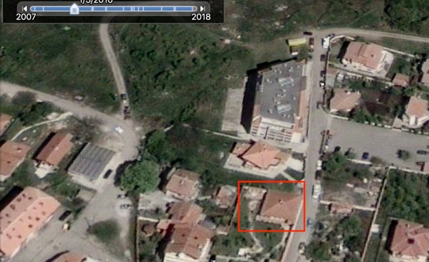 Сега ще ме слушате без да ми задавате глупави въпроси