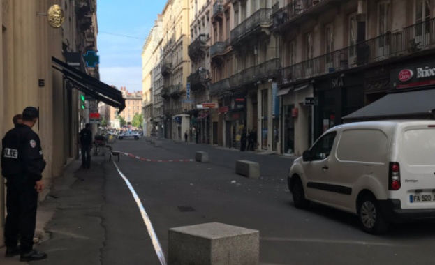 Най малко осем души са ранени след експлозия в Лион Франция